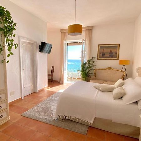 Sant'Angelo  Villa Bina Sea Hotel מראה חיצוני תמונה