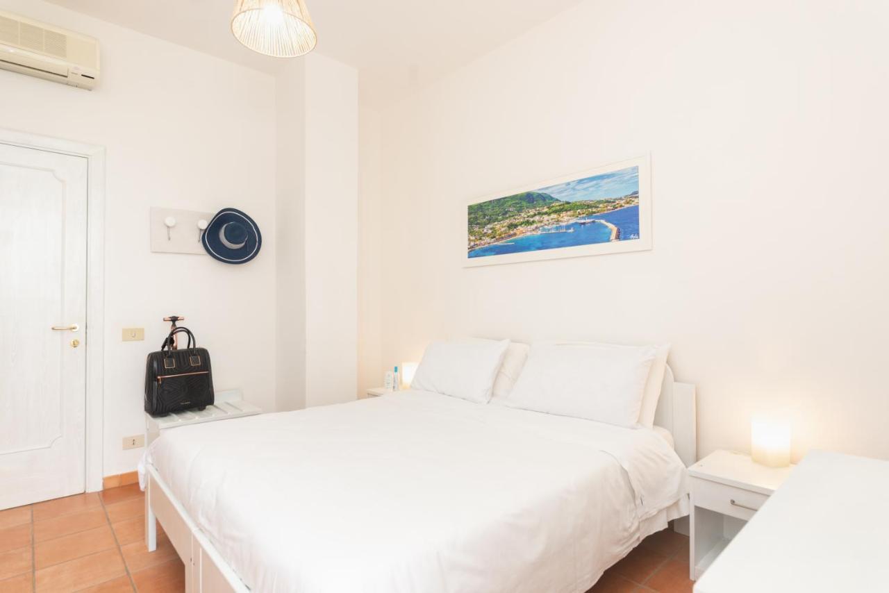 Sant'Angelo  Villa Bina Sea Hotel מראה חיצוני תמונה