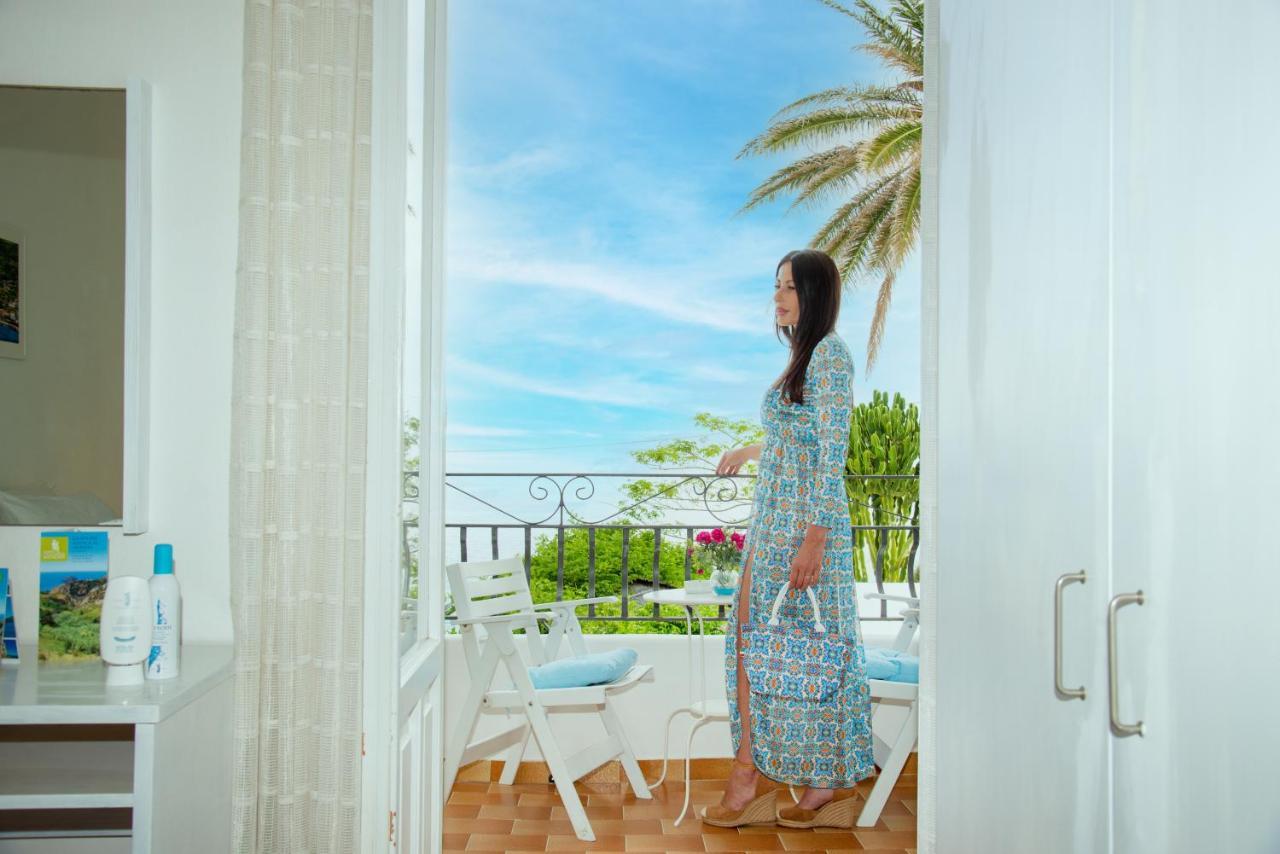 Sant'Angelo  Villa Bina Sea Hotel מראה חיצוני תמונה
